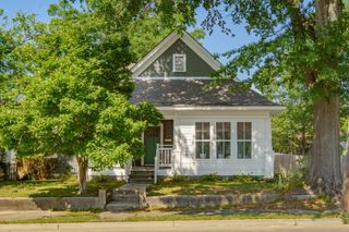 812 N 7th Ave., Laurel, MS 39440