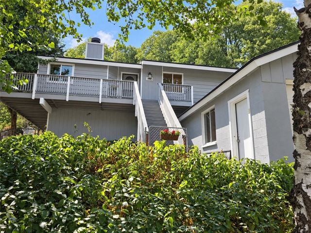 30322 Live Oak Road, Running Springs, CA 92382