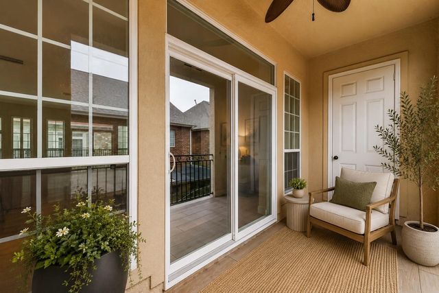 3019 Falls At Fairdale, Houston, TX 77057