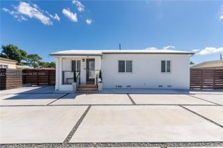 1831 SW 74th Ave Rd, Miami, FL 33155