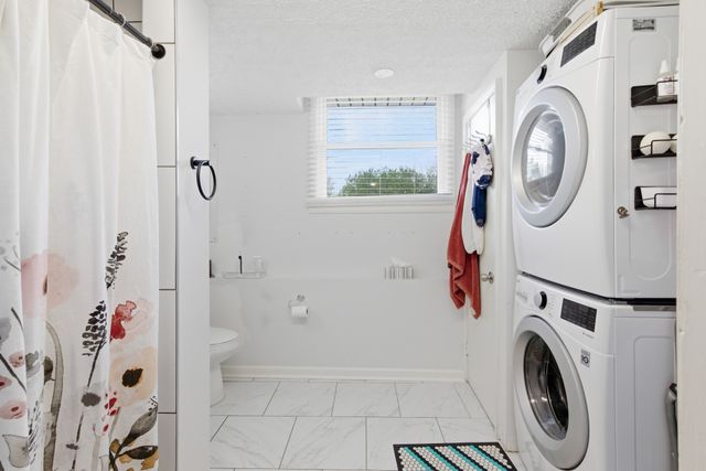 303 Bonnacroft Dr, Hermitage, TN 37076