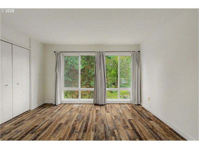 1653 Nw MIDLAKE Ln, Beaverton, OR 97006