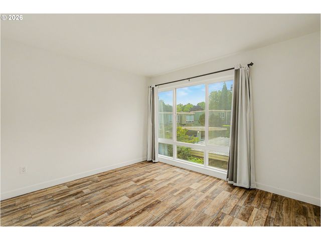 1653 Nw MIDLAKE Ln, Beaverton, OR 97006