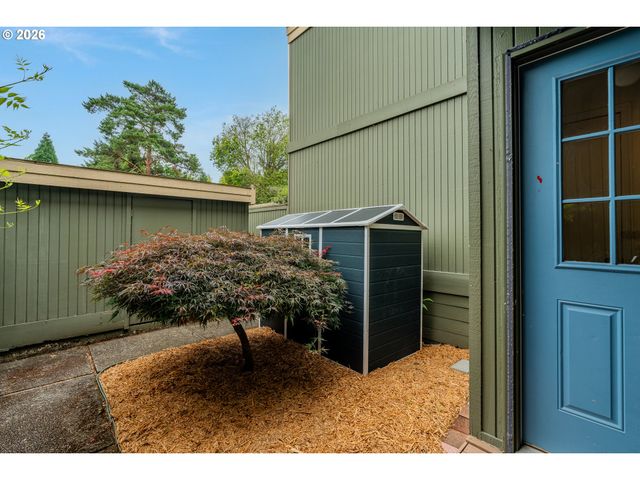 1653 Nw MIDLAKE Ln, Beaverton, OR 97006