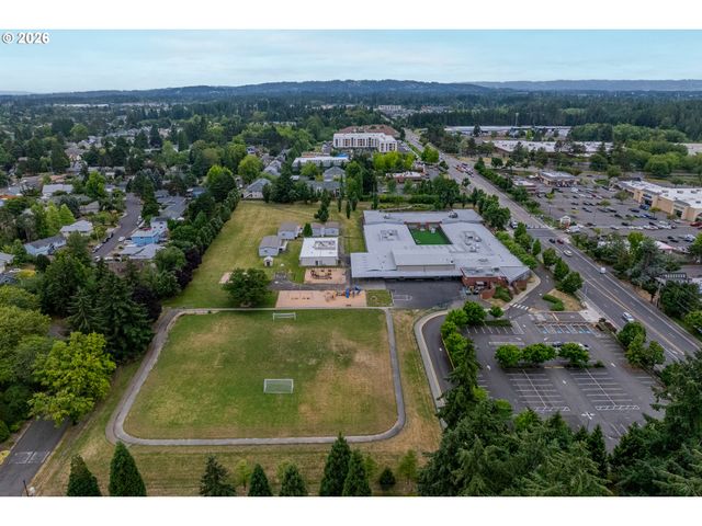 1653 Nw MIDLAKE Ln, Beaverton, OR 97006