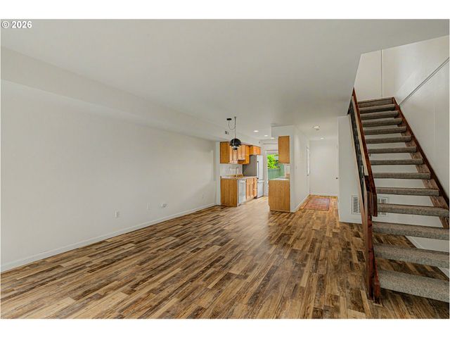 1653 Nw MIDLAKE Ln, Beaverton, OR 97006