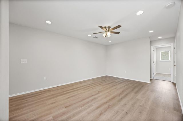 2615 Ektom DR D, Austin, TX 78745