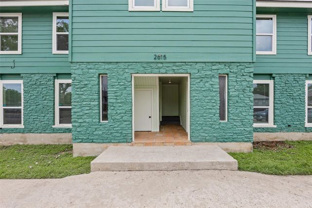 2615 Ektom DR D, Austin, TX 78745