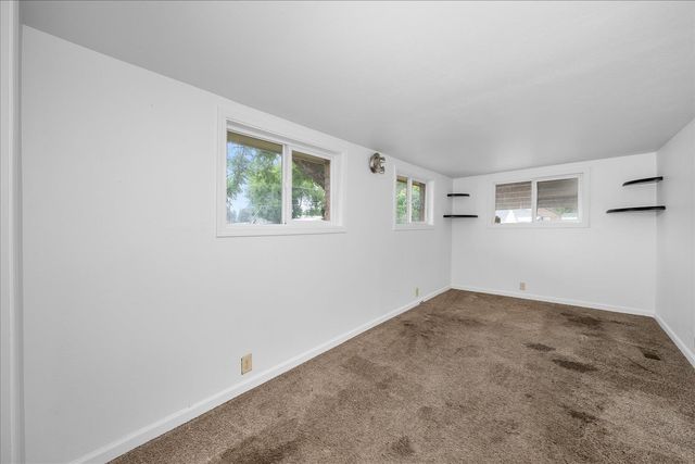 7103 E 11th Ave, Spokane, WA 99212