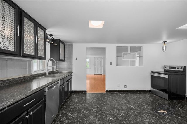 7103 E 11th Ave, Spokane, WA 99212