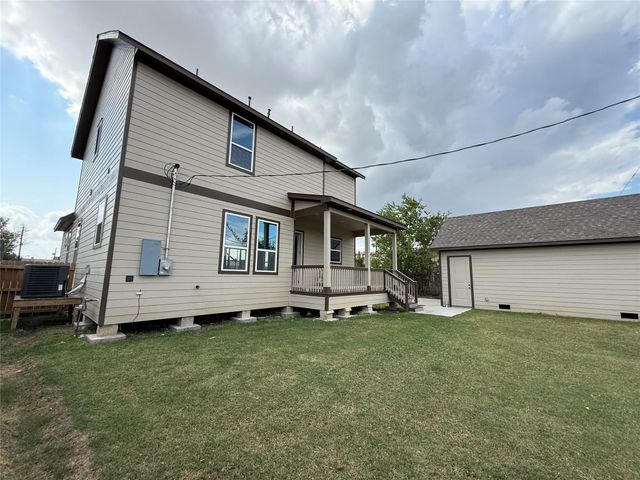 217 Kalmer Street, Pasadena, TX 77502