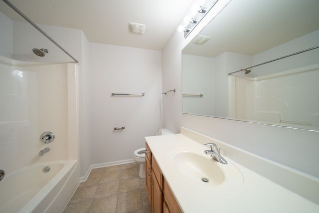 1450 Prescott Drive 1450, Volo, IL 60020