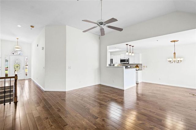 1453 Rosewood Creek Drive, Marietta, GA 30066