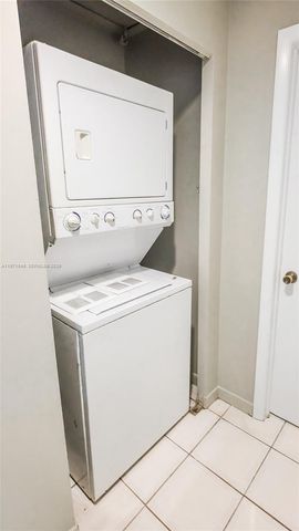 8480 SW 154th Cir Ct 922, Miami, FL 33193