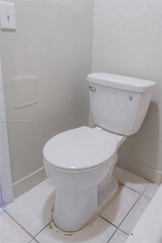 8480 SW 154th Cir Ct 922, Miami, FL 33193