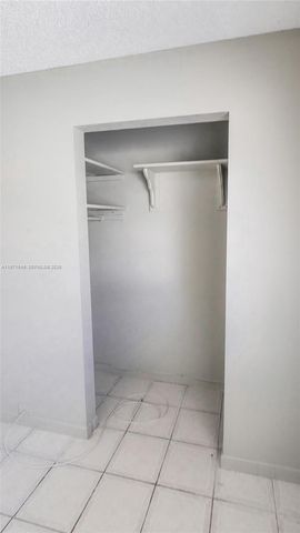 8480 SW 154th Cir Ct 922, Miami, FL 33193