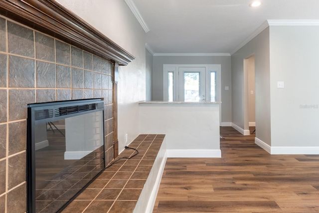 712 CAMELLIA COURT, Seffner, FL 33584