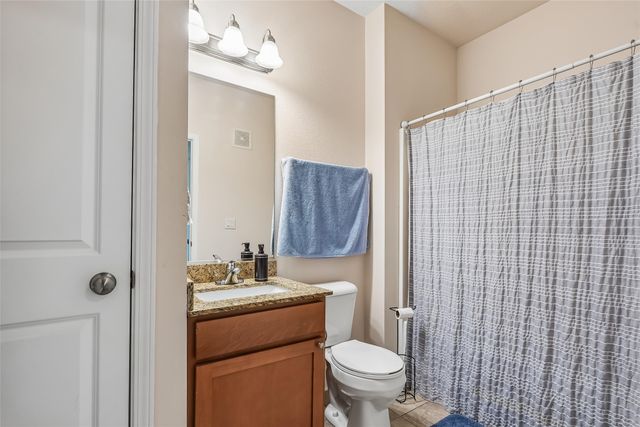 8350 Ep True Parkway 2104, West Des Moines, IA 50266