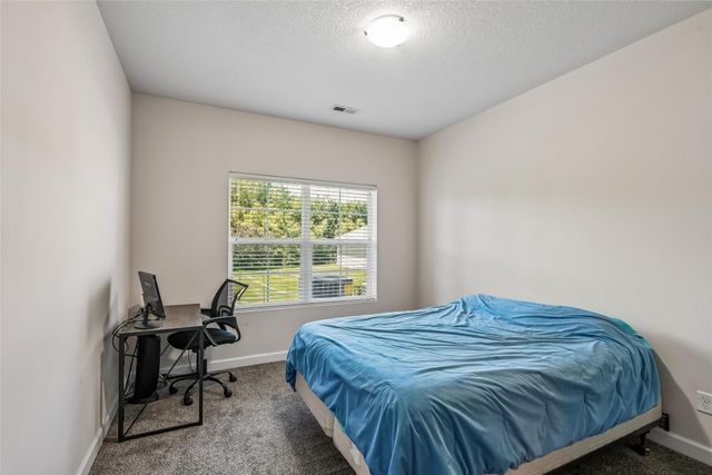 8350 Ep True Parkway 2104, West Des Moines, IA 50266