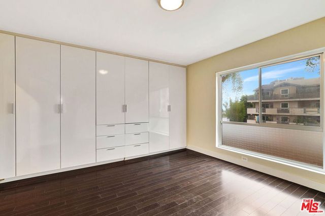 1010 Palm Avenue 109, West Hollywood, CA 90069