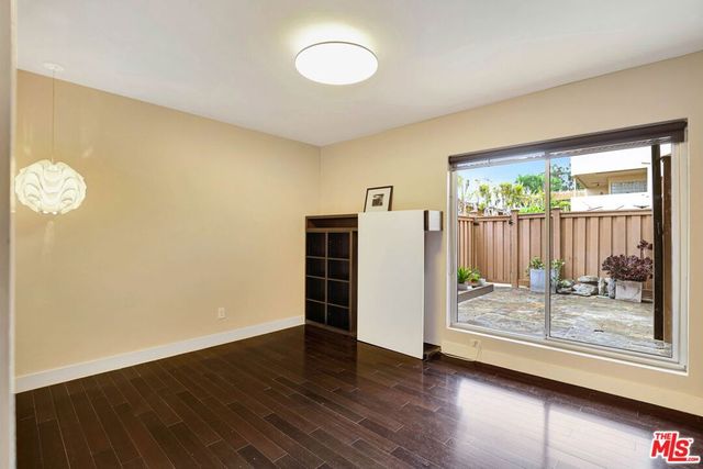 1010 Palm Avenue 109, West Hollywood, CA 90069