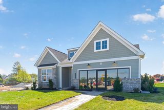 4 GRANTARTHUR #MORRIS CT, Whitehall, PA 18052