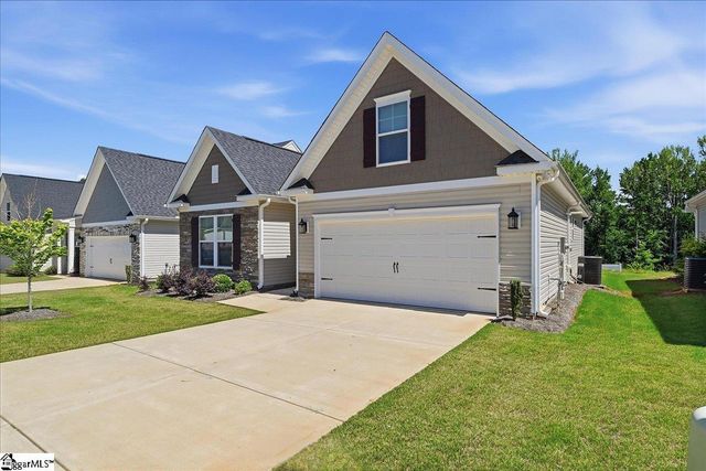 504 Clairbrook Court, Greer, SC 29651