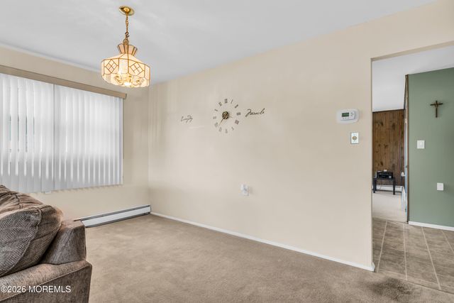 10 Picasso Court, Toms River, NJ 08757
