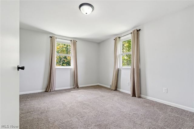 222 State Avenue NE, Massillon, OH 44646