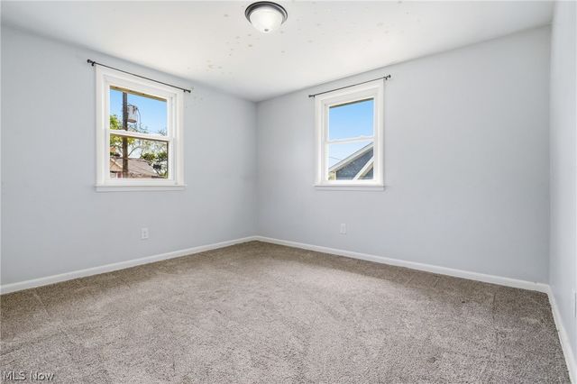 222 State Avenue NE, Massillon, OH 44646