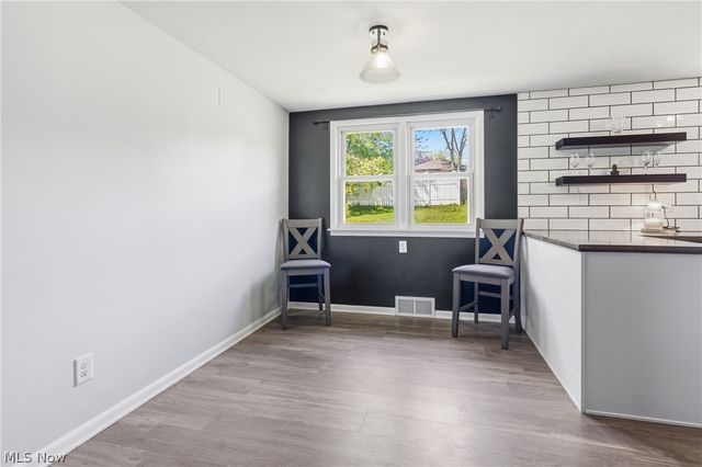 222 State Avenue NE, Massillon, OH 44646