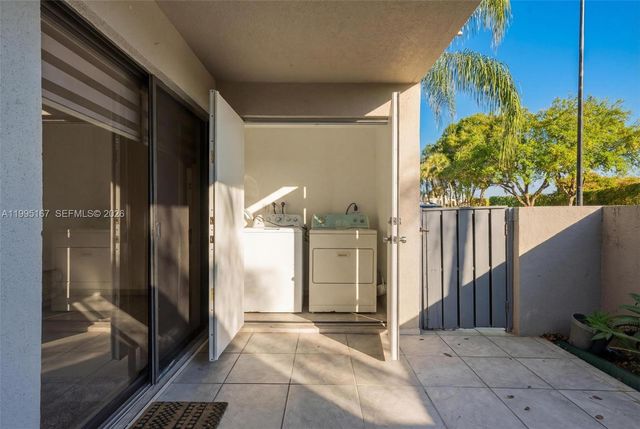 13250 SW 88th Ter 101, Miami, FL 33186