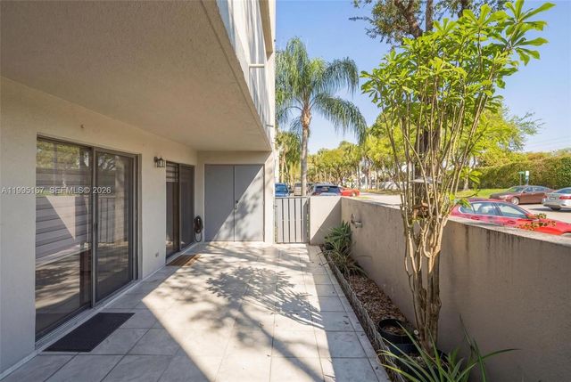 13250 SW 88th Ter 101, Miami, FL 33186