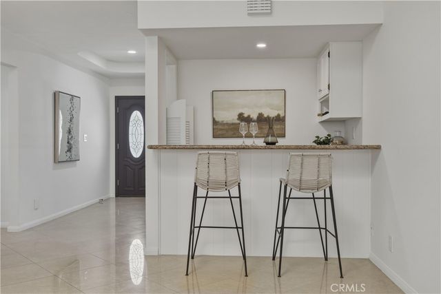 9521 Yolanda, Northridge, CA 91324
