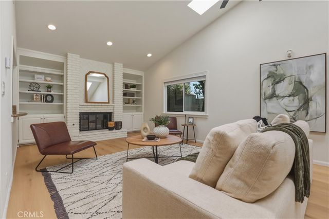 9521 Yolanda, Northridge, CA 91324