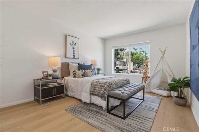 9521 Yolanda, Northridge, CA 91324