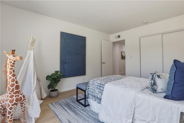 9521 Yolanda, Northridge, CA 91324