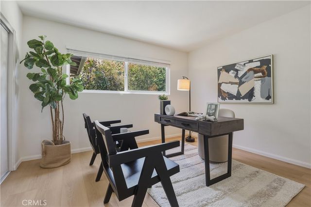 9521 Yolanda, Northridge, CA 91324