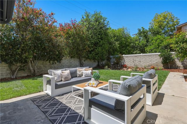 9521 Yolanda, Northridge, CA 91324