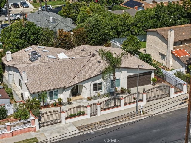 9521 Yolanda, Northridge, CA 91324