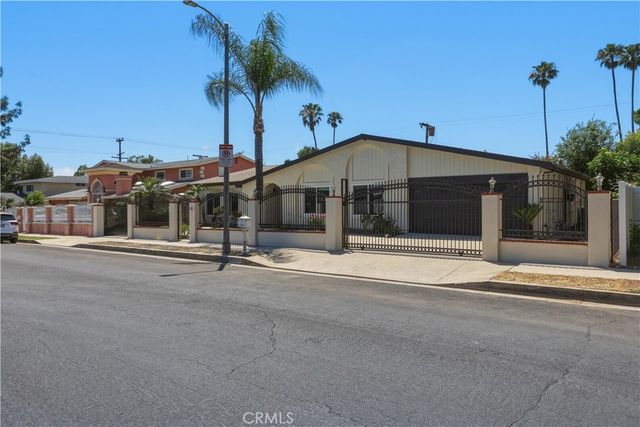 9521 Yolanda, Northridge, CA 91324