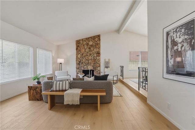 9521 Yolanda, Northridge, CA 91324