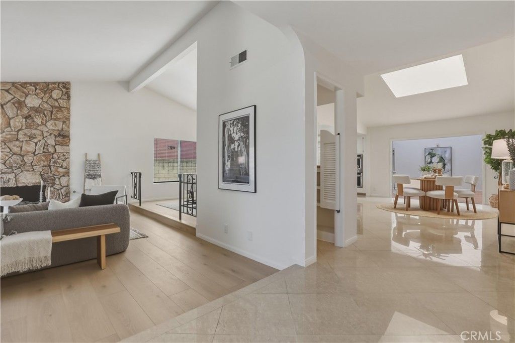 9521 Yolanda, Northridge, CA 91324