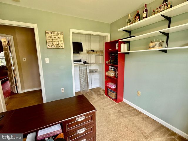 2 JULIE LN, Fredericksburg, VA 22405