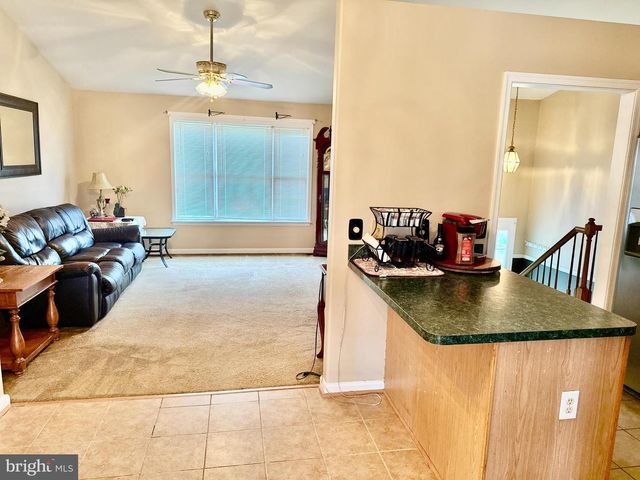 2 JULIE LN, Fredericksburg, VA 22405
