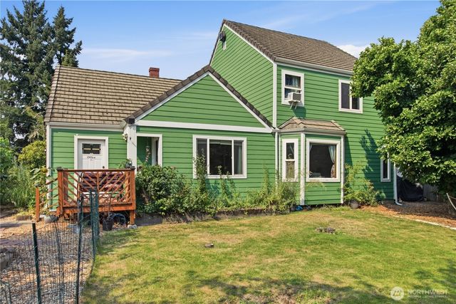 521 19th Avenue SW, Puyallup, WA 98371