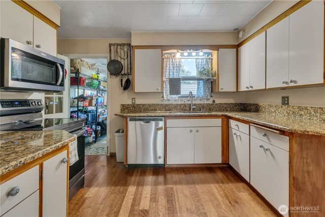 521 19th Avenue SW, Puyallup, WA 98371