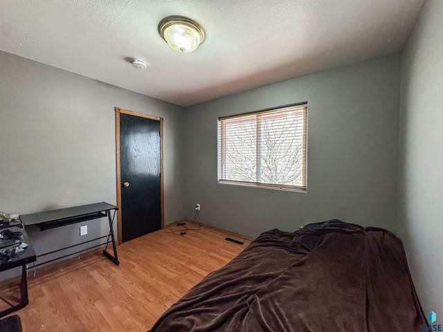 904 E Maywood St Street, Brandon, SD 57005