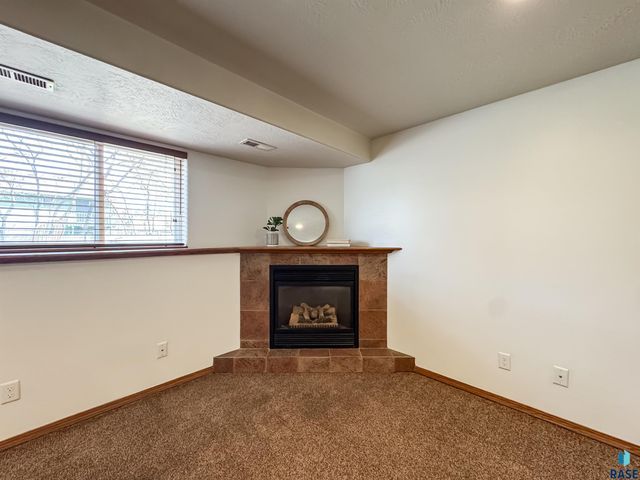 904 E Maywood St Street, Brandon, SD 57005
