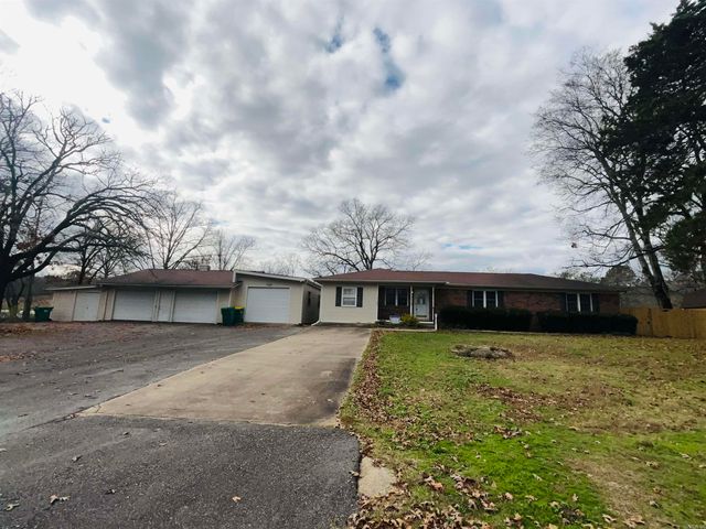 3508 Jack Mann Road, Little Rock, AR 72210